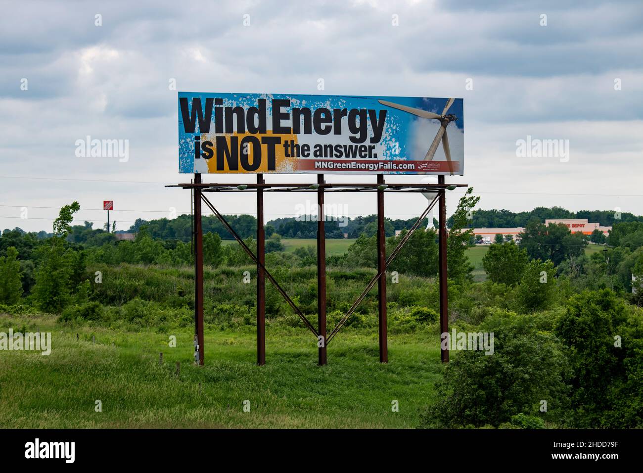 Albert Lea, Minnesota. Minnesota's green energy fails put up billboards