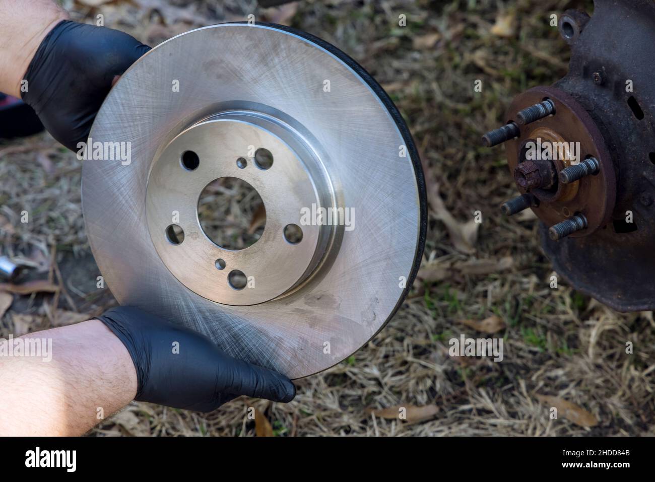 Replacing brake disc safety driving replacement easy installation Stock