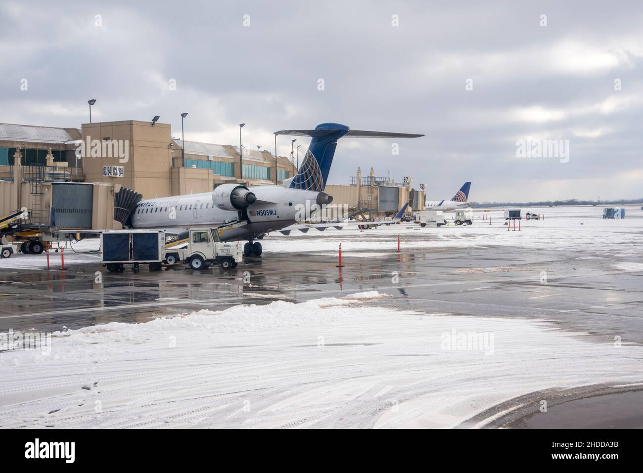 Kansas City, Missouri. Kansas City airport. United Express airplane