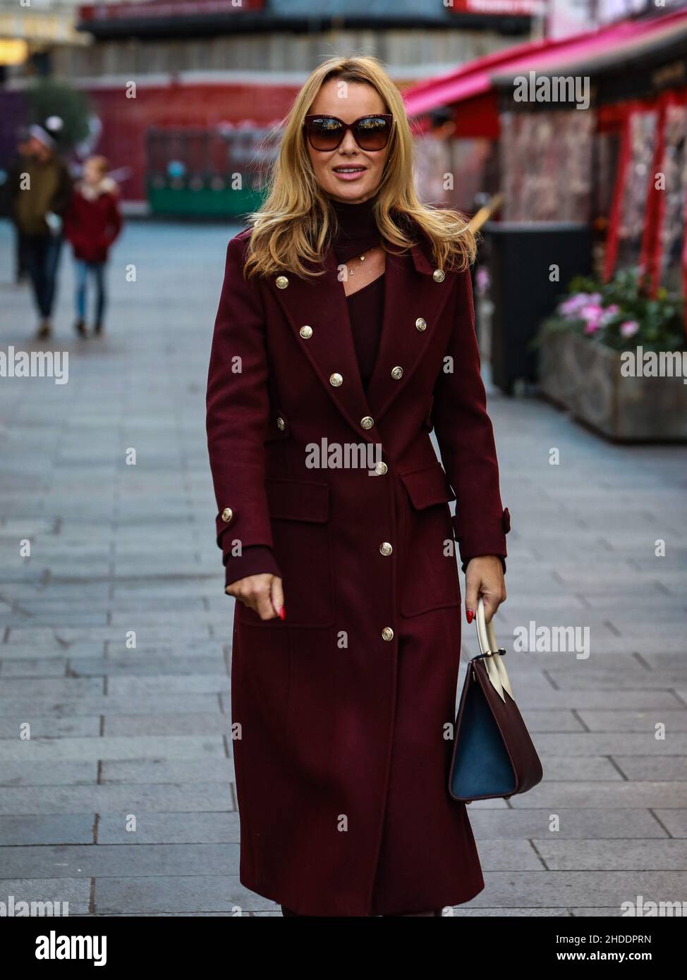 London, UK. 05th Jan, 2022. Amanda Holden seen departing her Heart FM