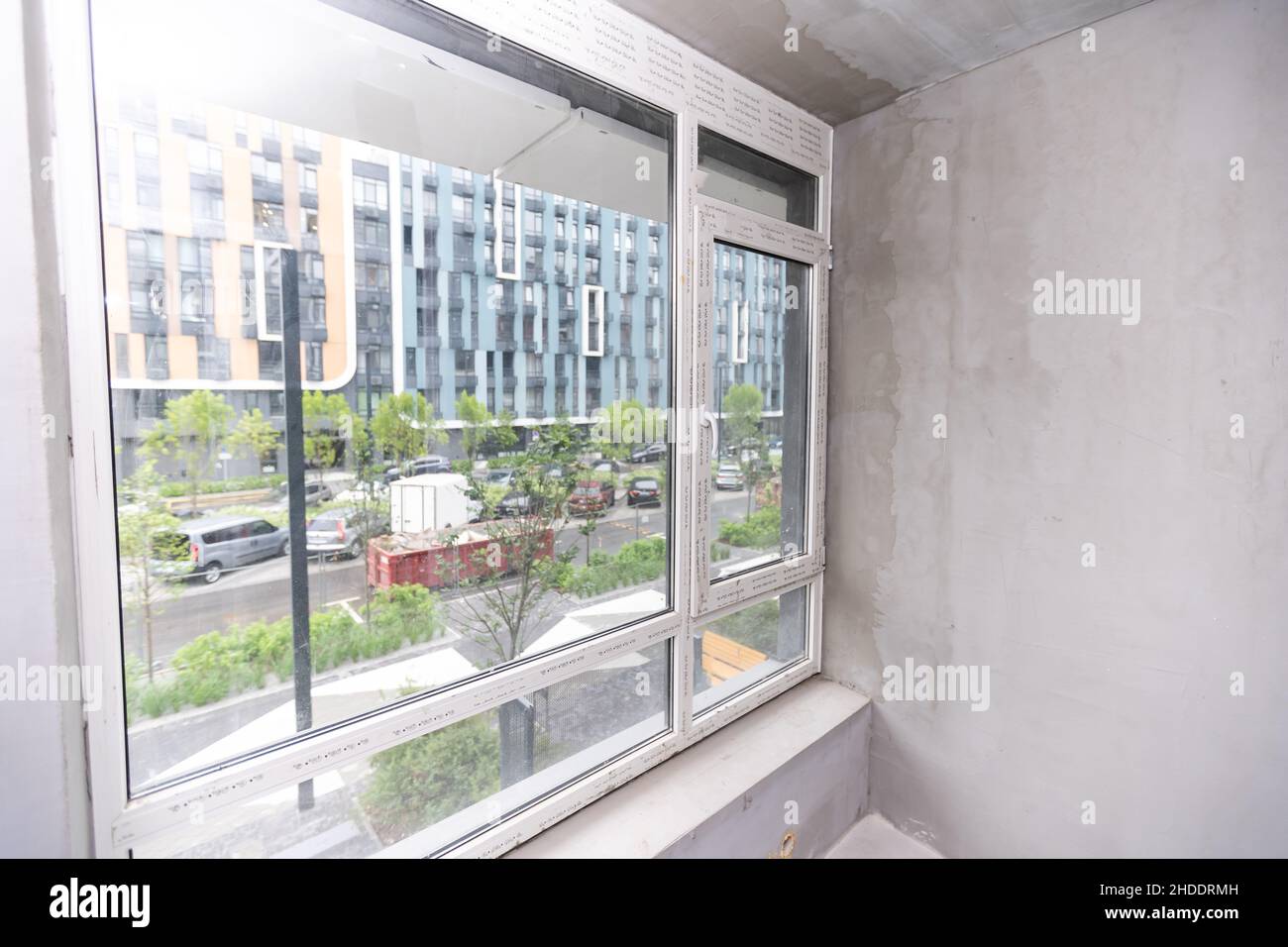 Apartment interior without finishing. apartment without renovation in a ...