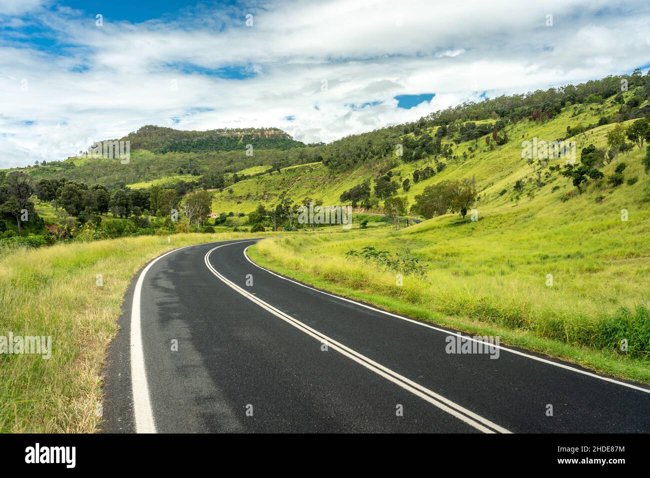 Picturesque road along the Gatton Clifton Rd, Queensland, Australia Stock Photo