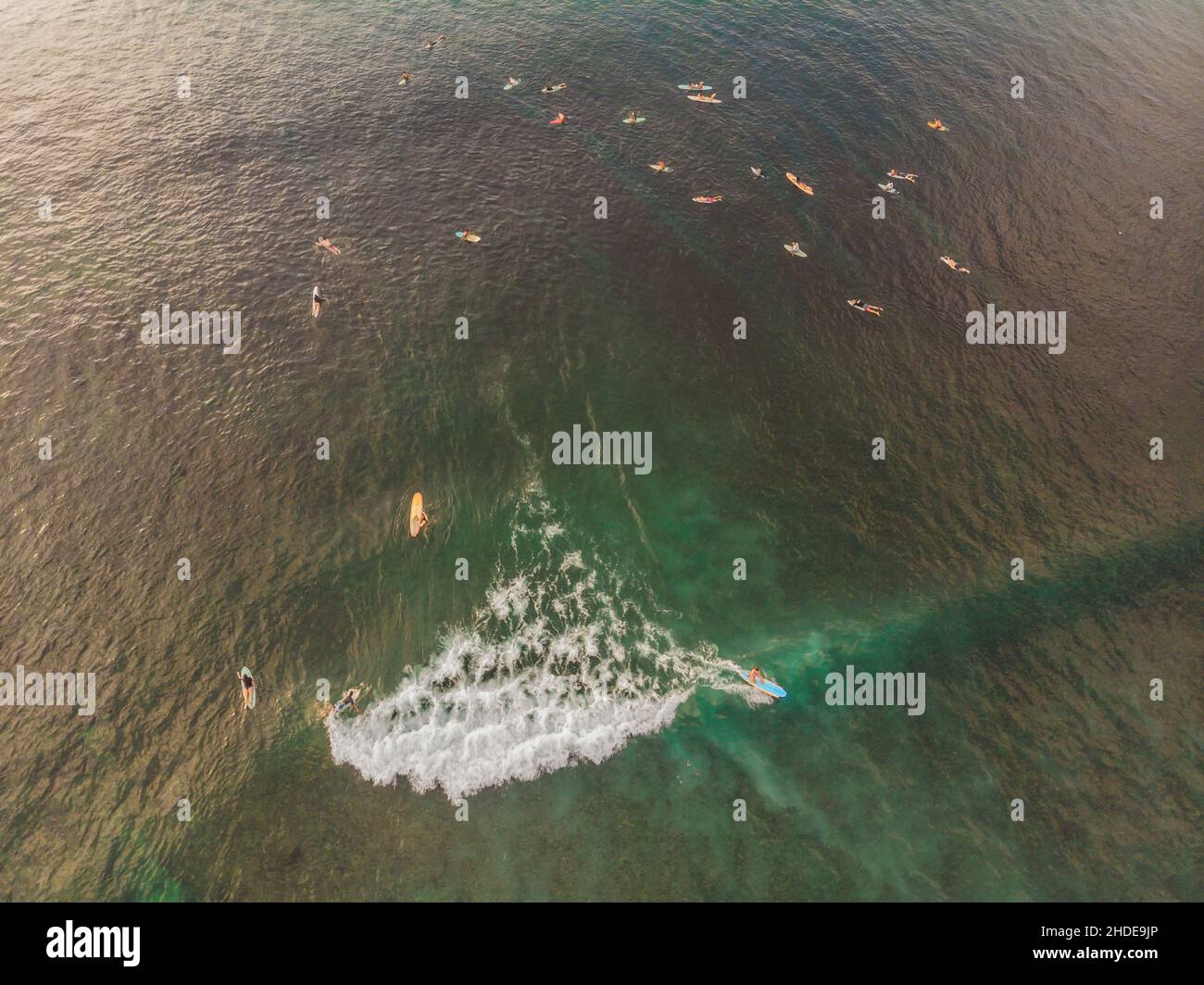 Aerial view surfers barrel wave hi-res stock photography and images - Alamy