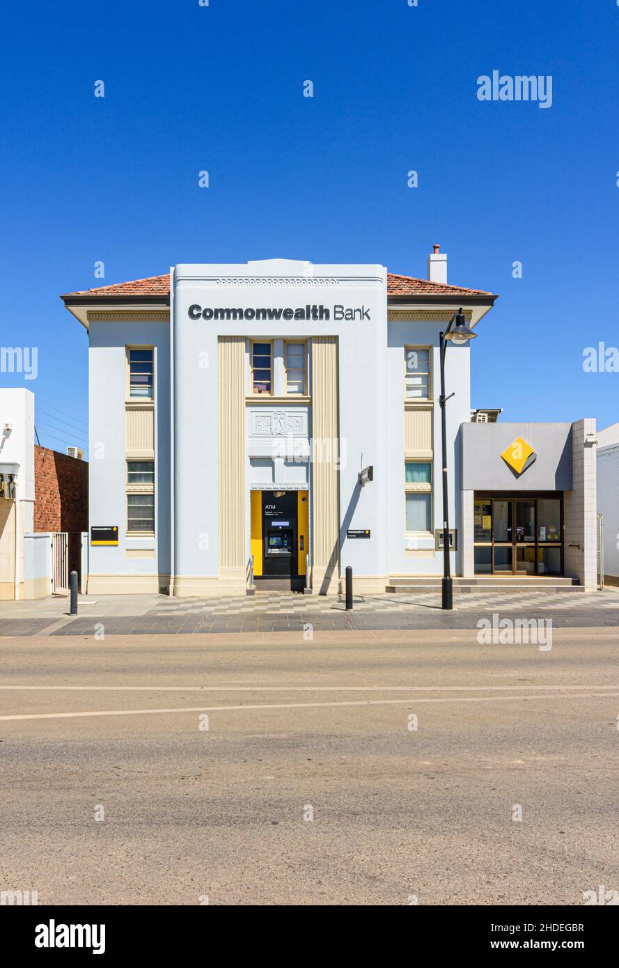 Commonwealth Bank building in Interwar Art Deco style town of Katanning, Western Australia, Australia Stock Photo