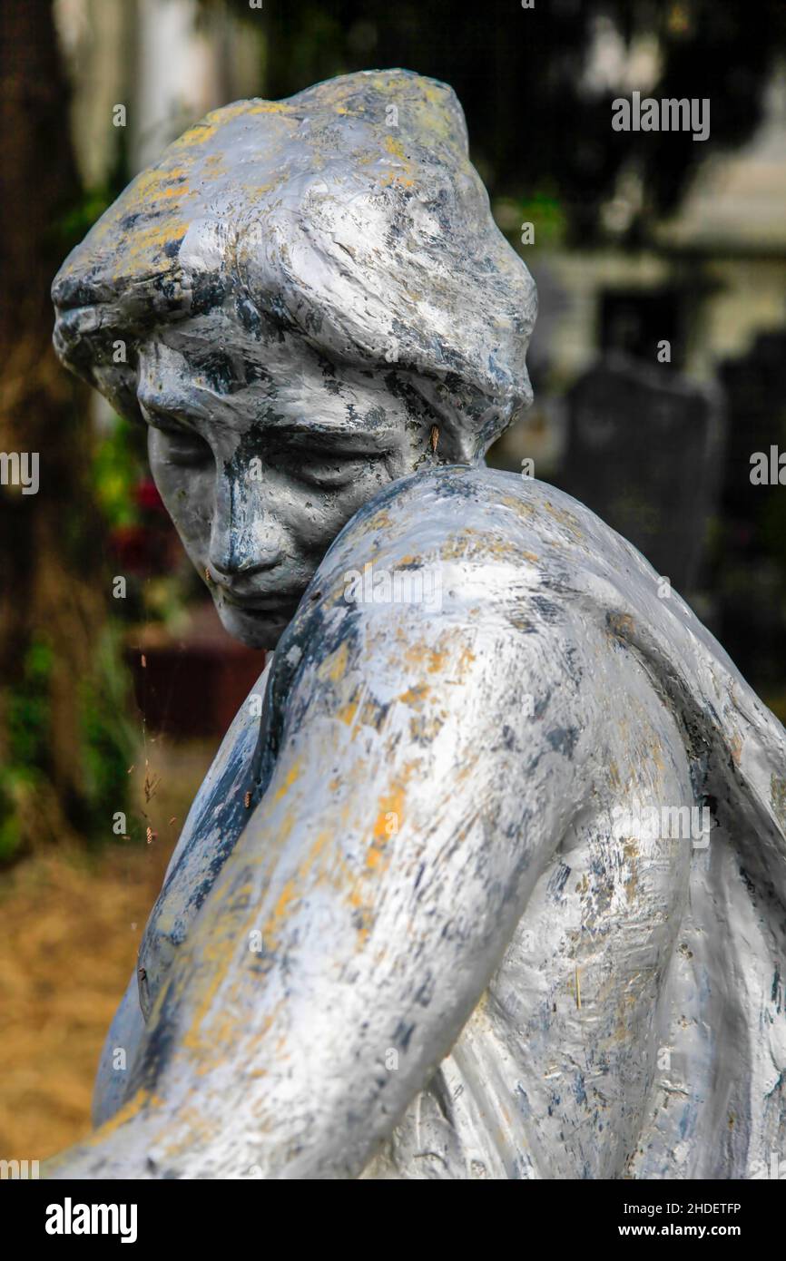 statue of grief at the Monumental Cemetery of Staglieno (Cimitero monumentale di Staglieno), Genoa, Italy Stock Photo