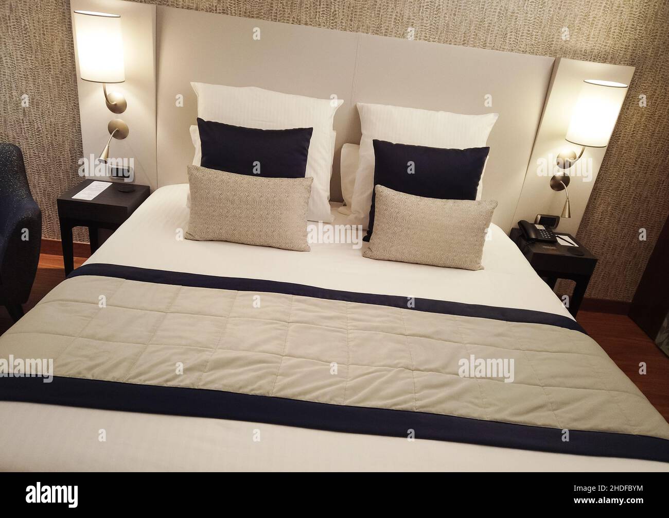 double bed, hotel room, double beds, hotel rooms Stock Photo Alamy