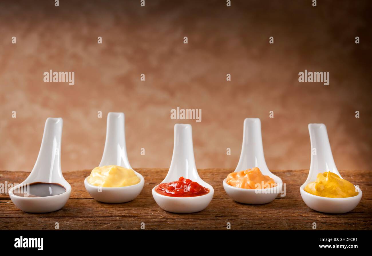 ketchup, mustard, dip, soy sauce, mayonnaise, ketchups, mustards, dips