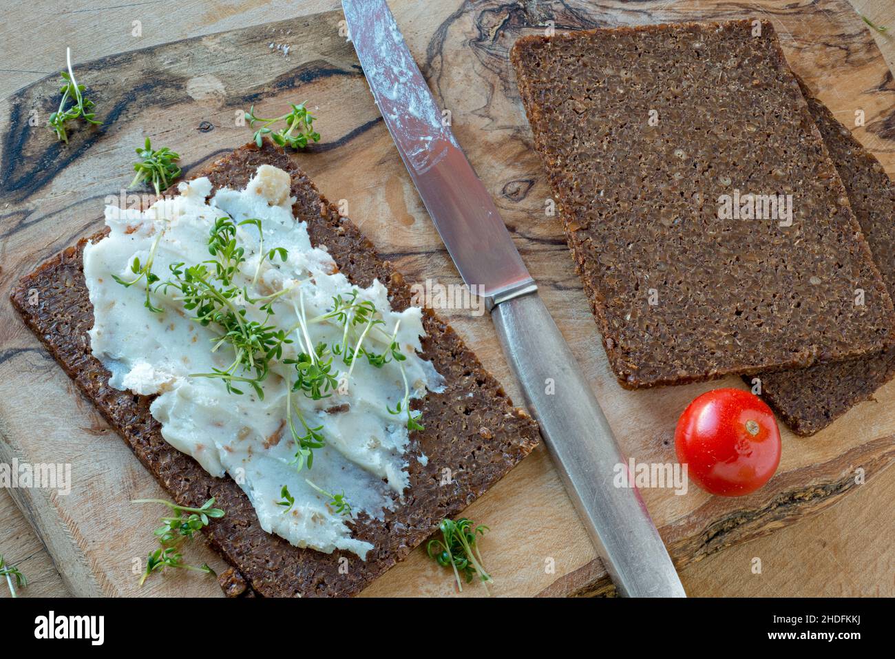 lard bread, lard, pumpernickel, lard breads, lards, pumpernickels Stock