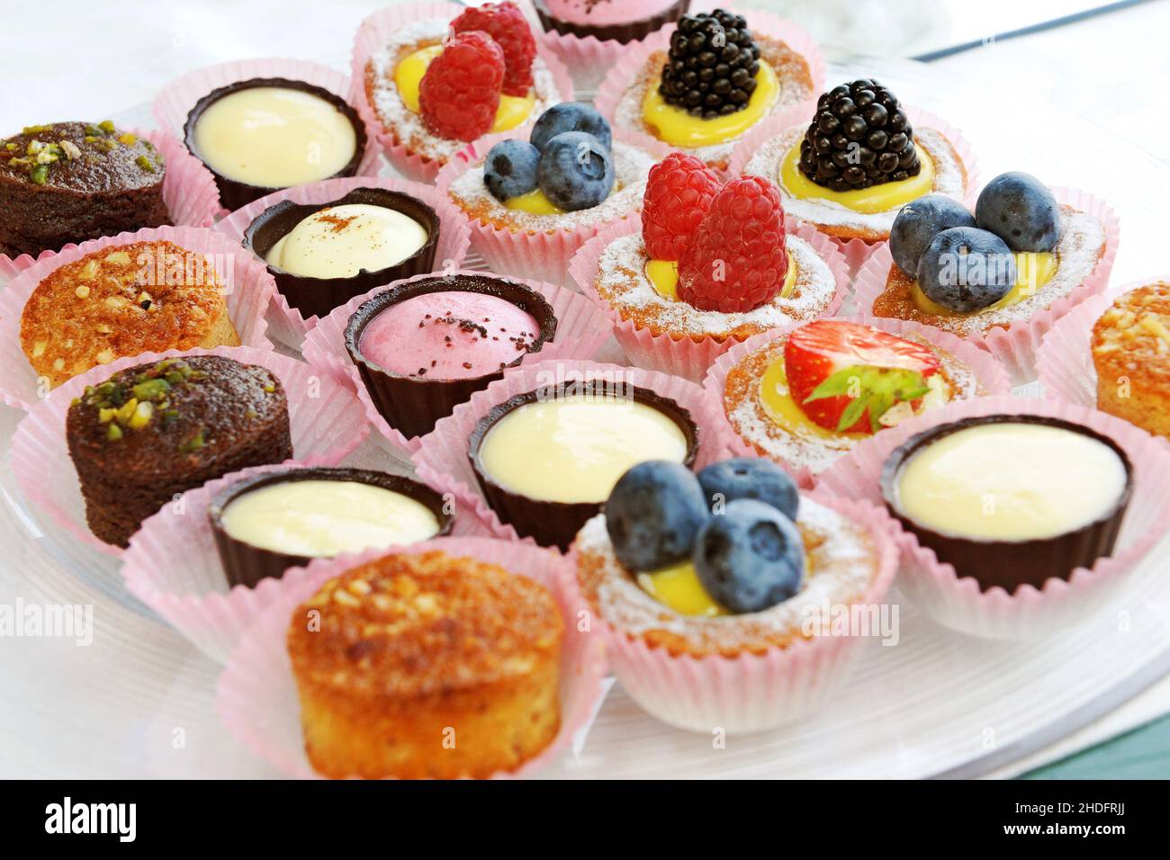 dessert, fruit tart, cupcakes, desserts, tarts, cupcake Stock Photo Alamy
