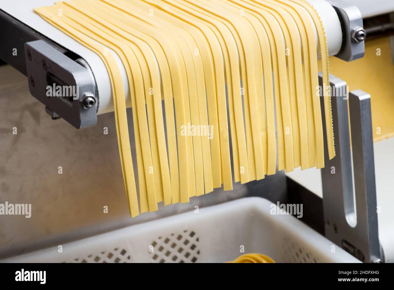 tagliatelle, pasta machine, tagliatelles, pasta machines Stock Photo Alamy