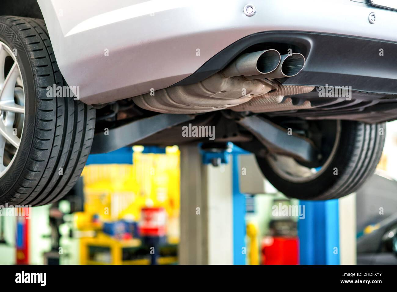 repair, exhaust pipe, work platform, repairs, exhaust pipes, work