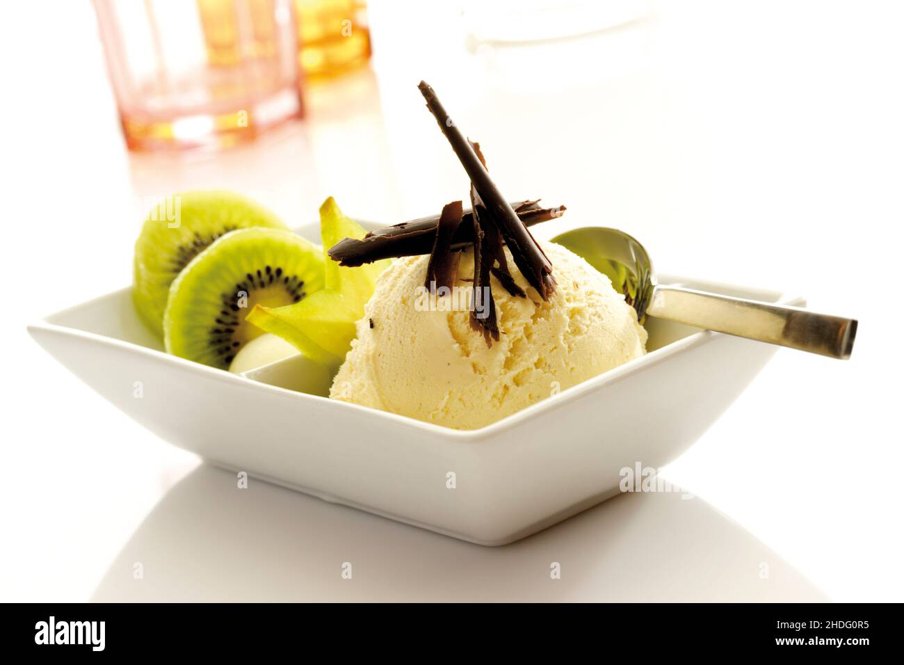 scoop, vanilla ice cream, dessert, scoops, ice creams, icecream