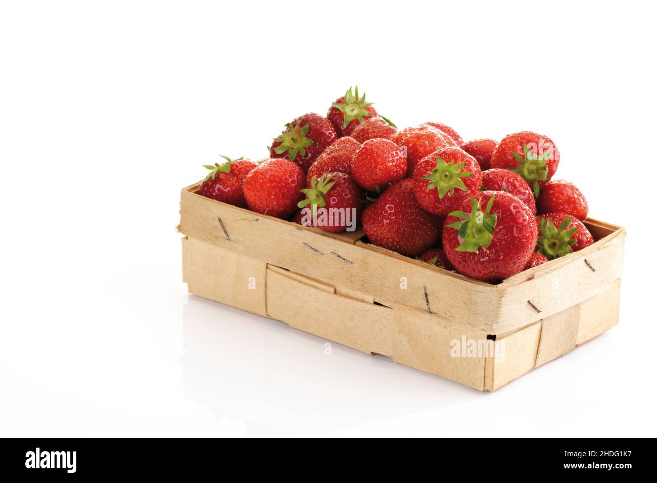 strawberry, fruit basket, strawberry season, strawberries, fruit