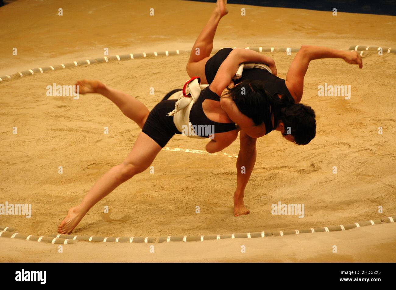Sumo wrestling sports hires stock photography and images Alamy