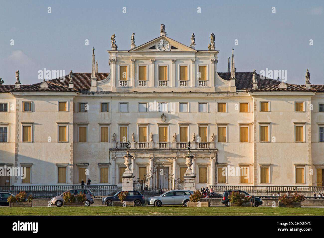 Manin palace hi-res stock photography and images - Alamy