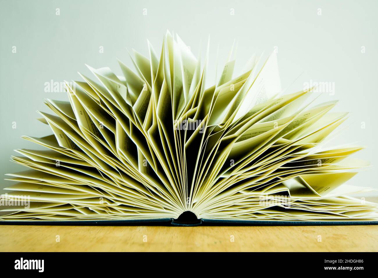 Book humor hires stock photography and images Alamy