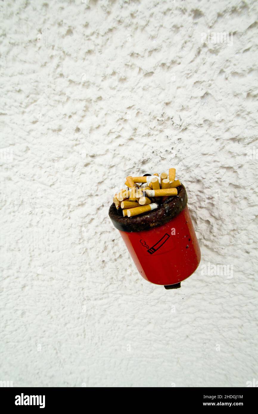 unhealthy, cigarette, nicotine, unhealthies, cigarettes, nicotines Stock Photo