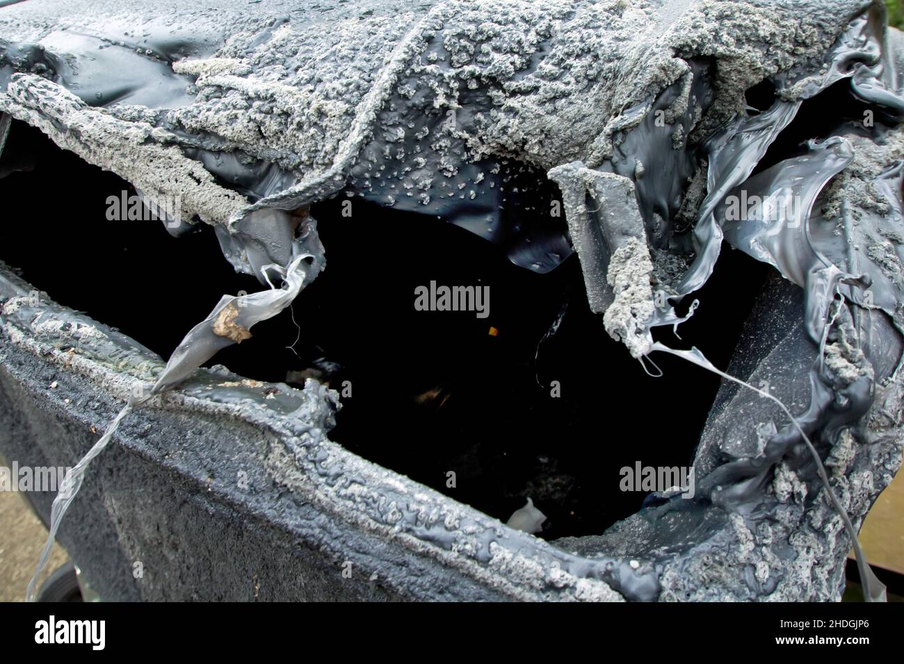 plastic, dustbin, burnt, charred, plastics, synthetic, synthetic