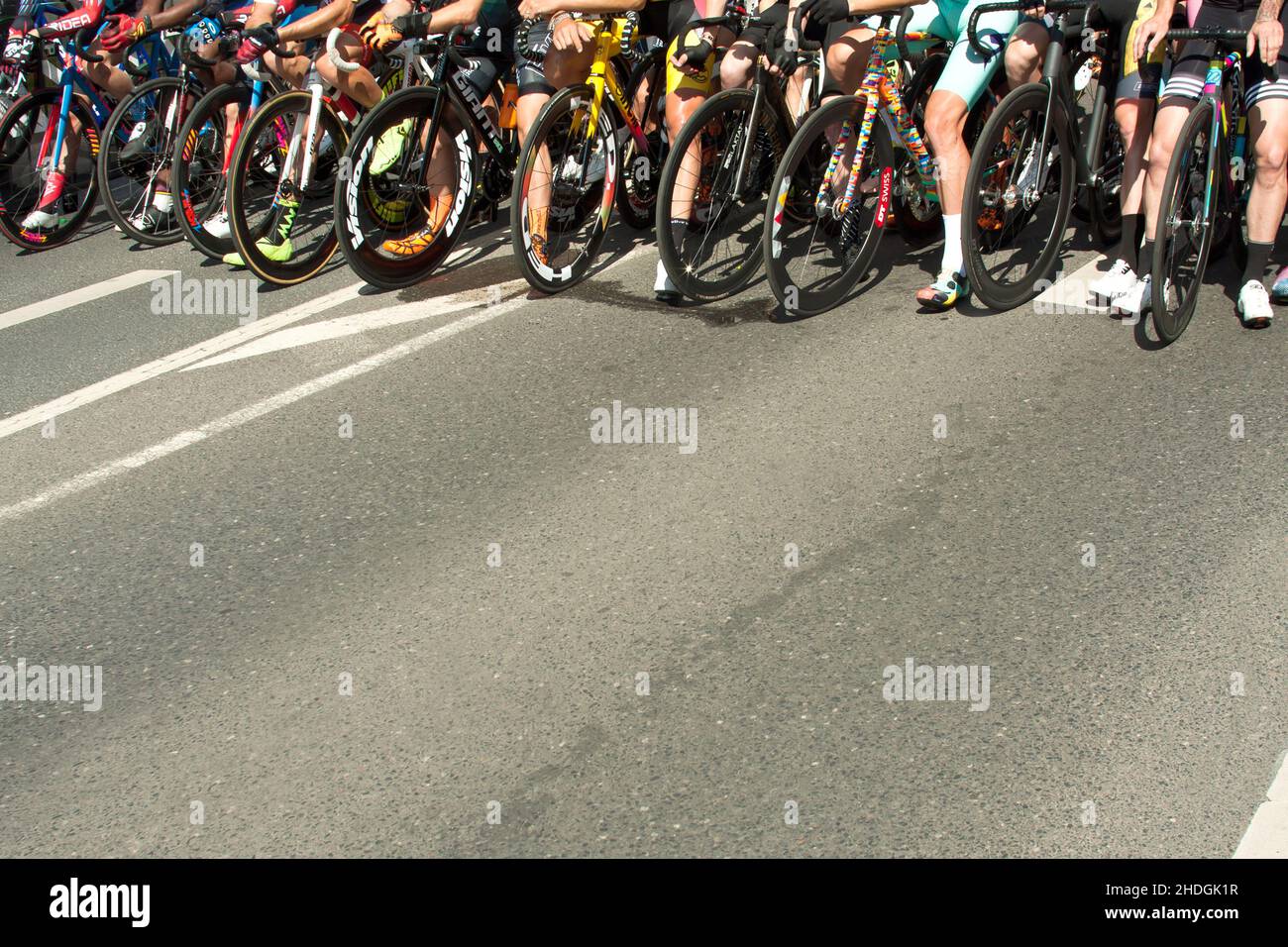 Cycling road race start line hi-res stock photography and images - Alamy