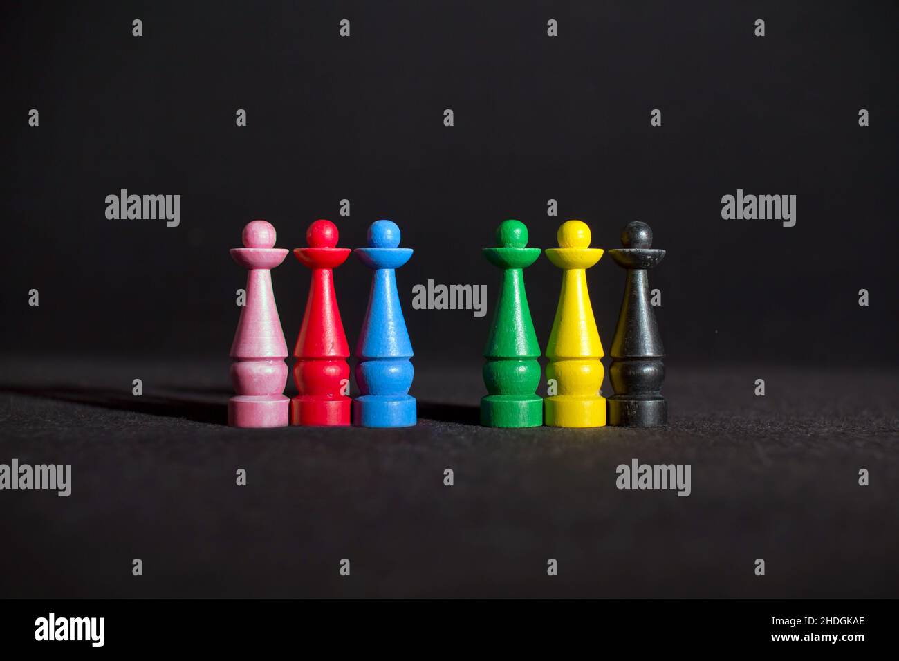 Side figure hi-res stock photography and images - Alamy