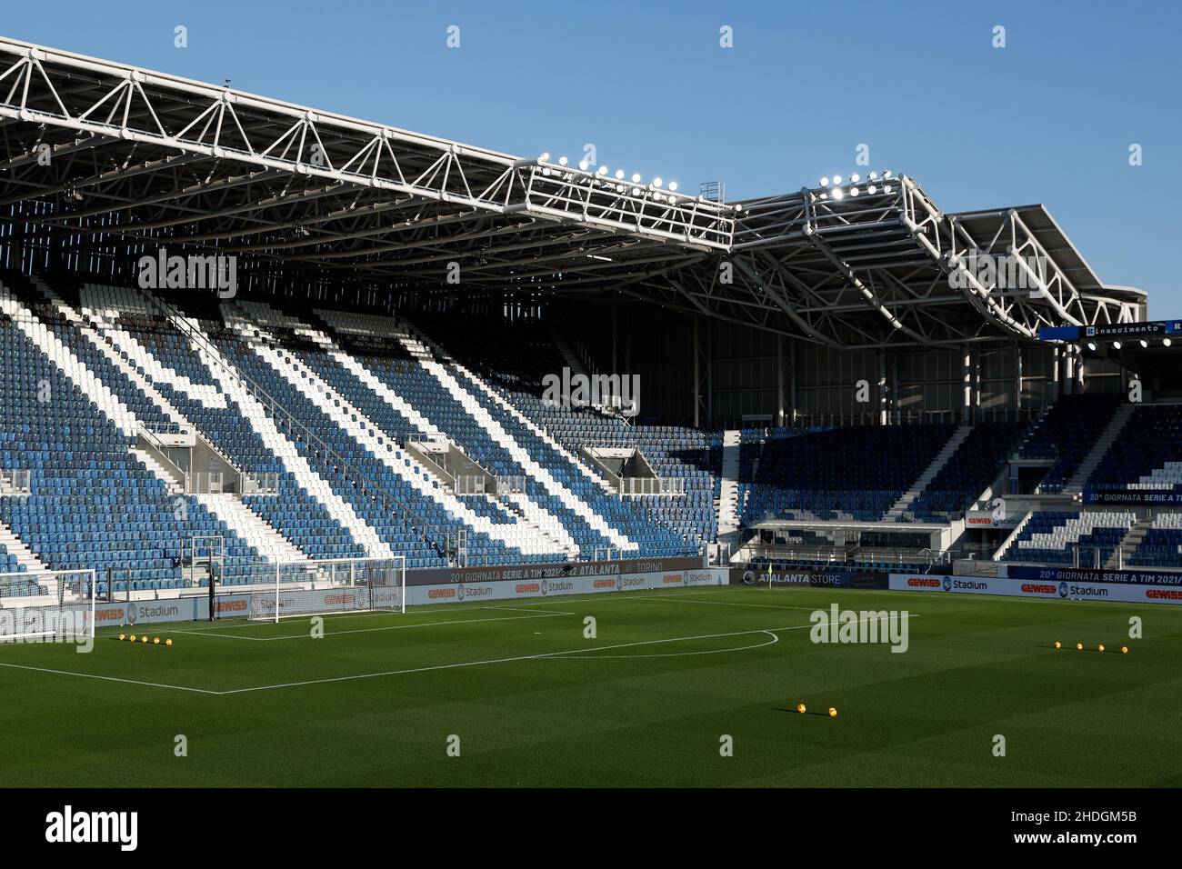 Gewiss Stadium, Bergamo, Italy, January 06, 2022, A general view inside the  Gewiss Stadium during Atalanta BC vs Torino FC - italian soccer Serie A  match Stock Photo - Alamy