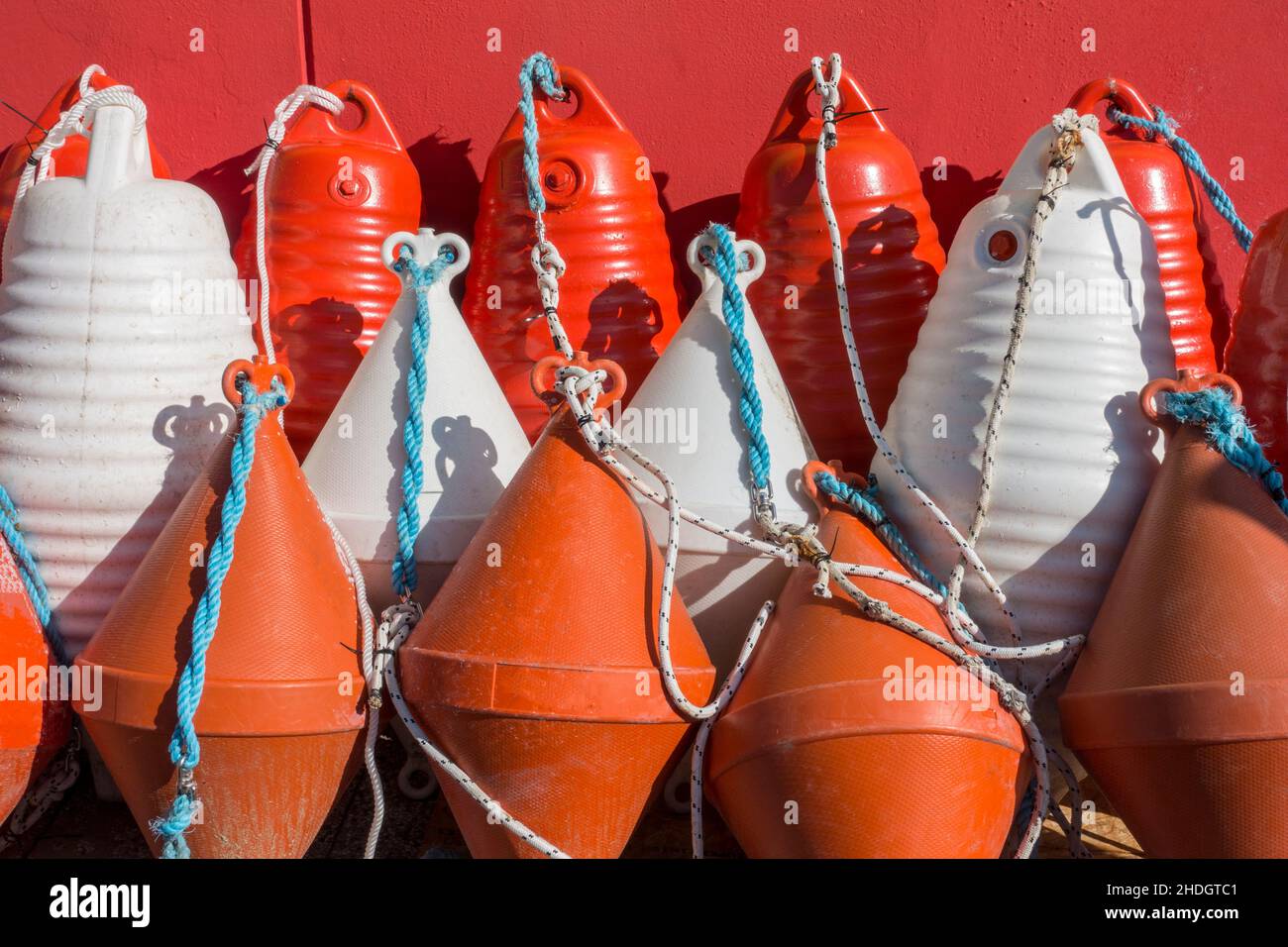 White floats hi-res stock photography and images - Alamy