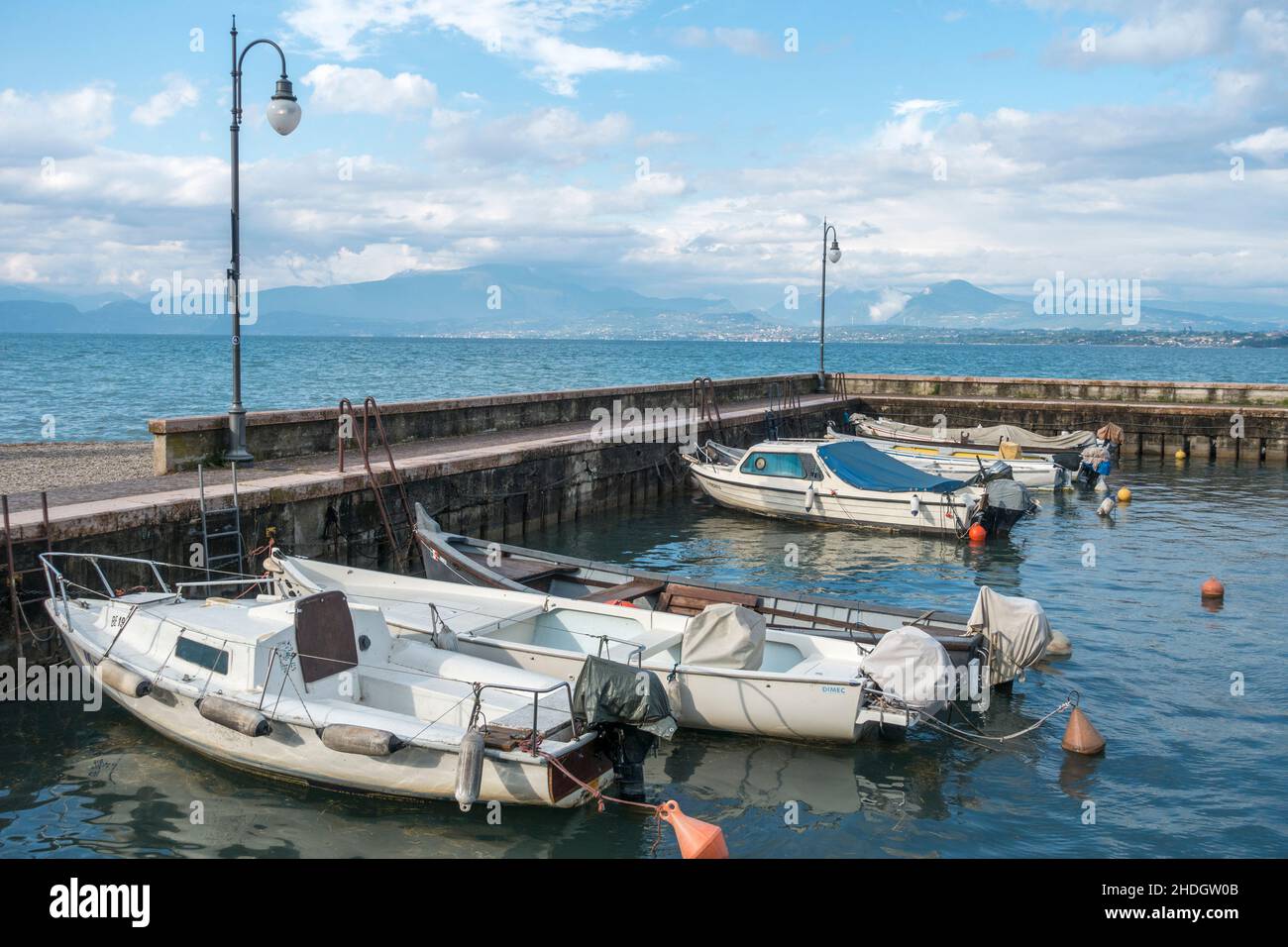 lake garda, boats, lake gardas, boat Stock Photo Alamy