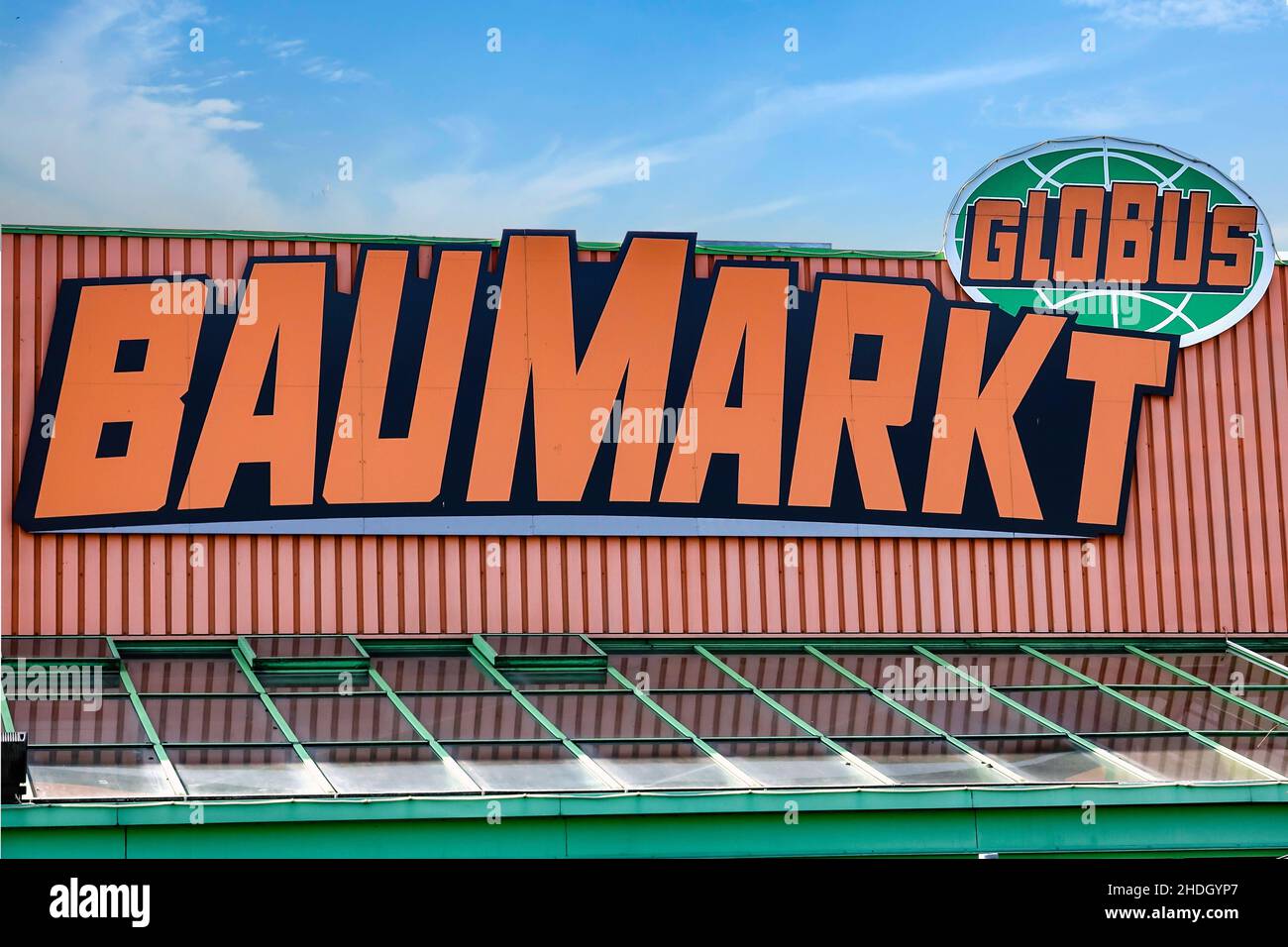 Hardware markets hi-res stock photography and images - Alamy