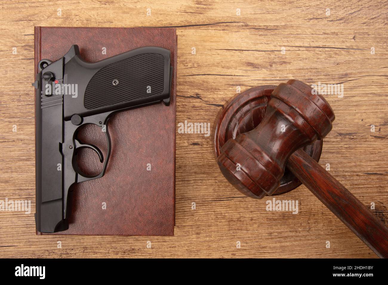 handgun, weapons law, gavel, handguns Stock Photo Alamy