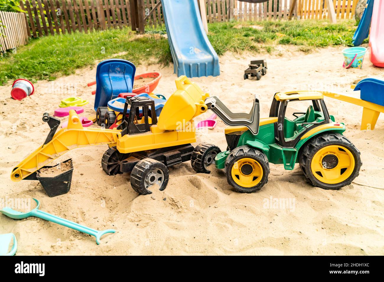 excavator, sandbox, toys, earth movers, sandboxs, toy Stock Photo Alamy
