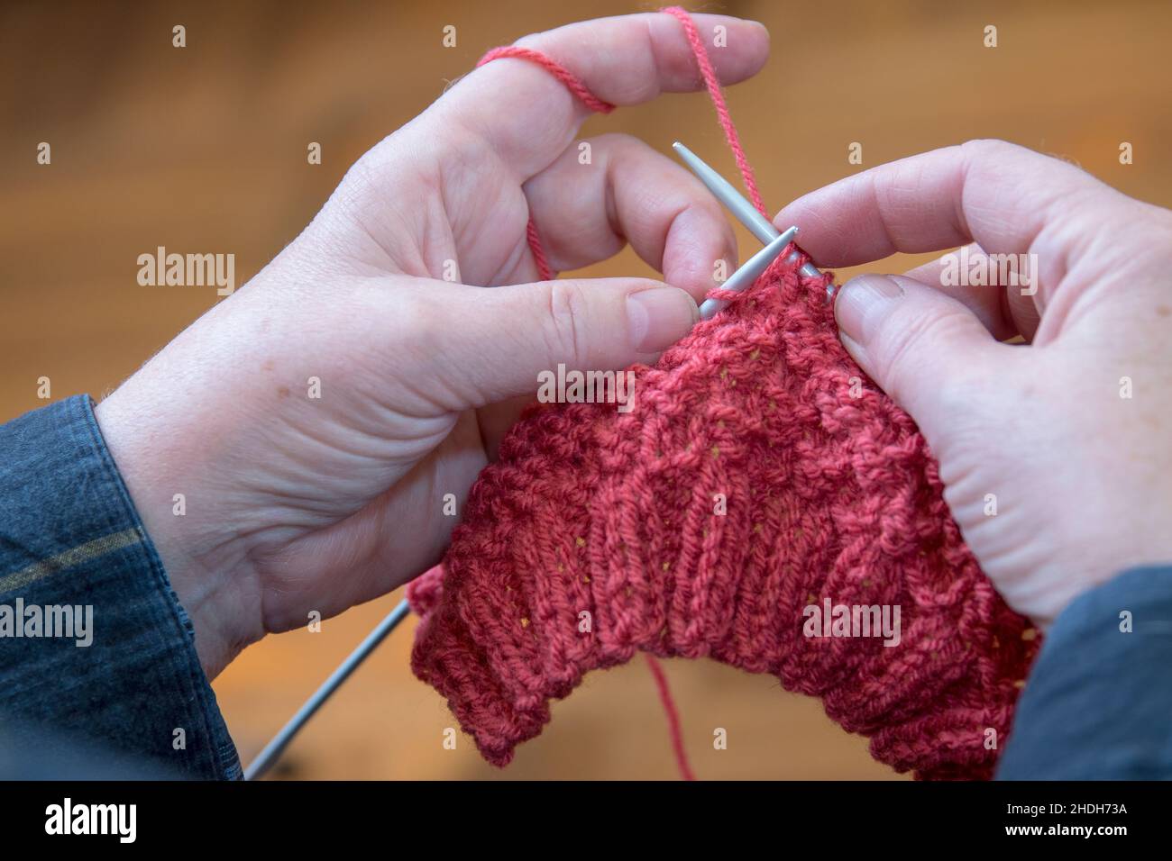 Woman needlework hi-res stock photography and images - Alamy