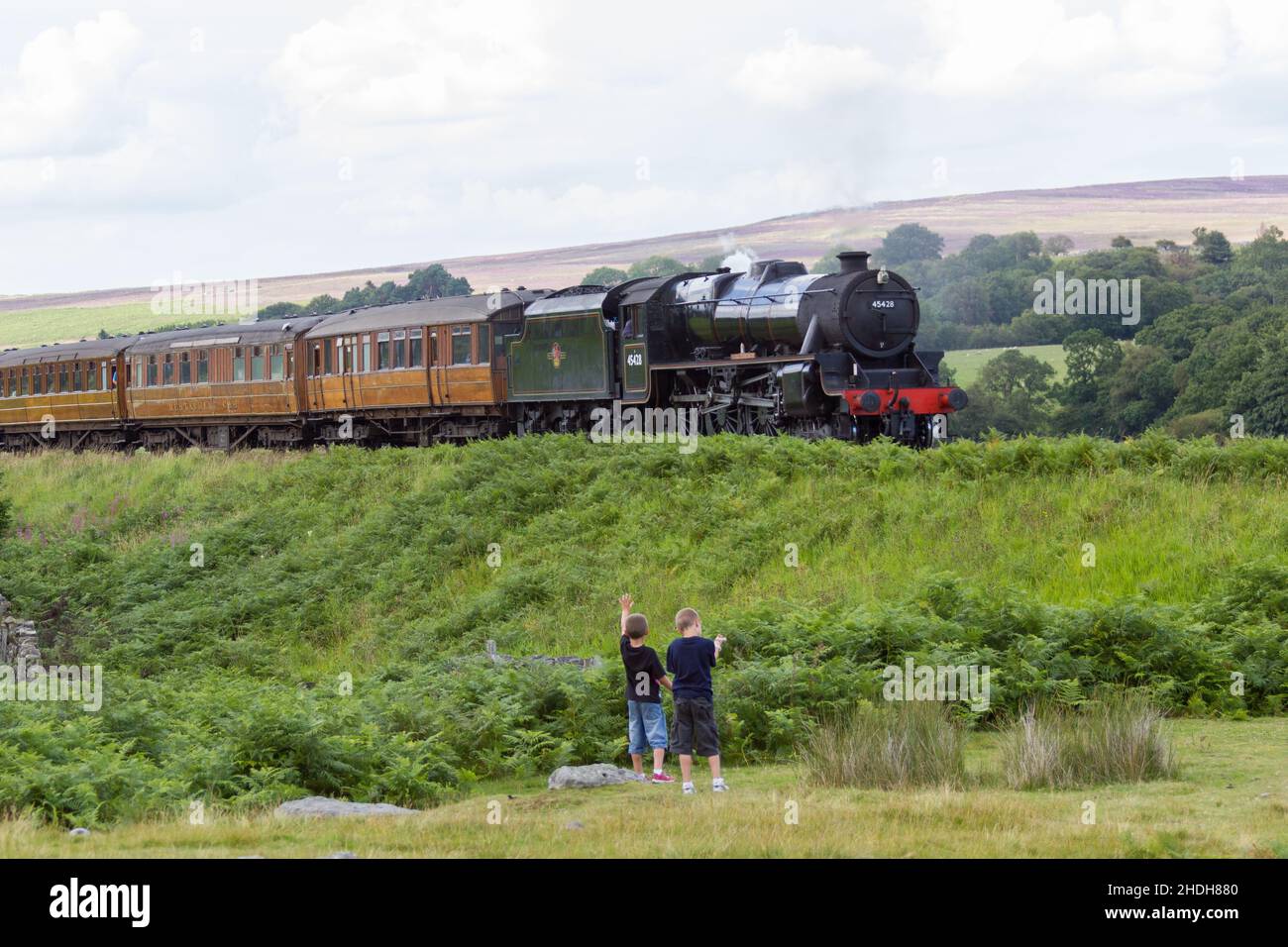 A steam train on the North Yorkshire Moors Railway Stock Photo Alamy