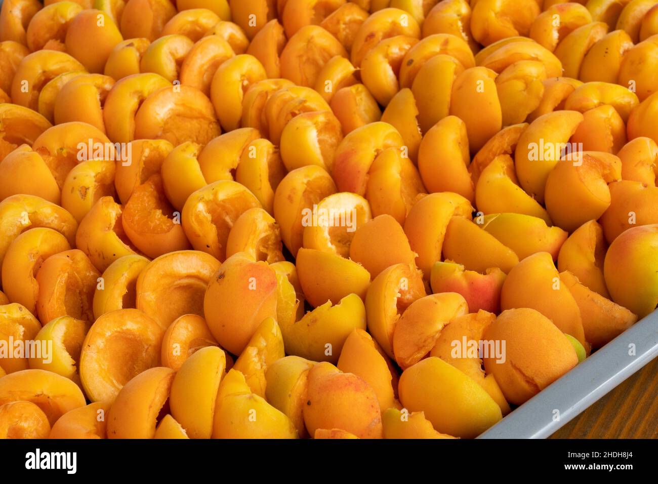 baking sheet, halved, apricots, baking sheets, halveds, apricot, fruit