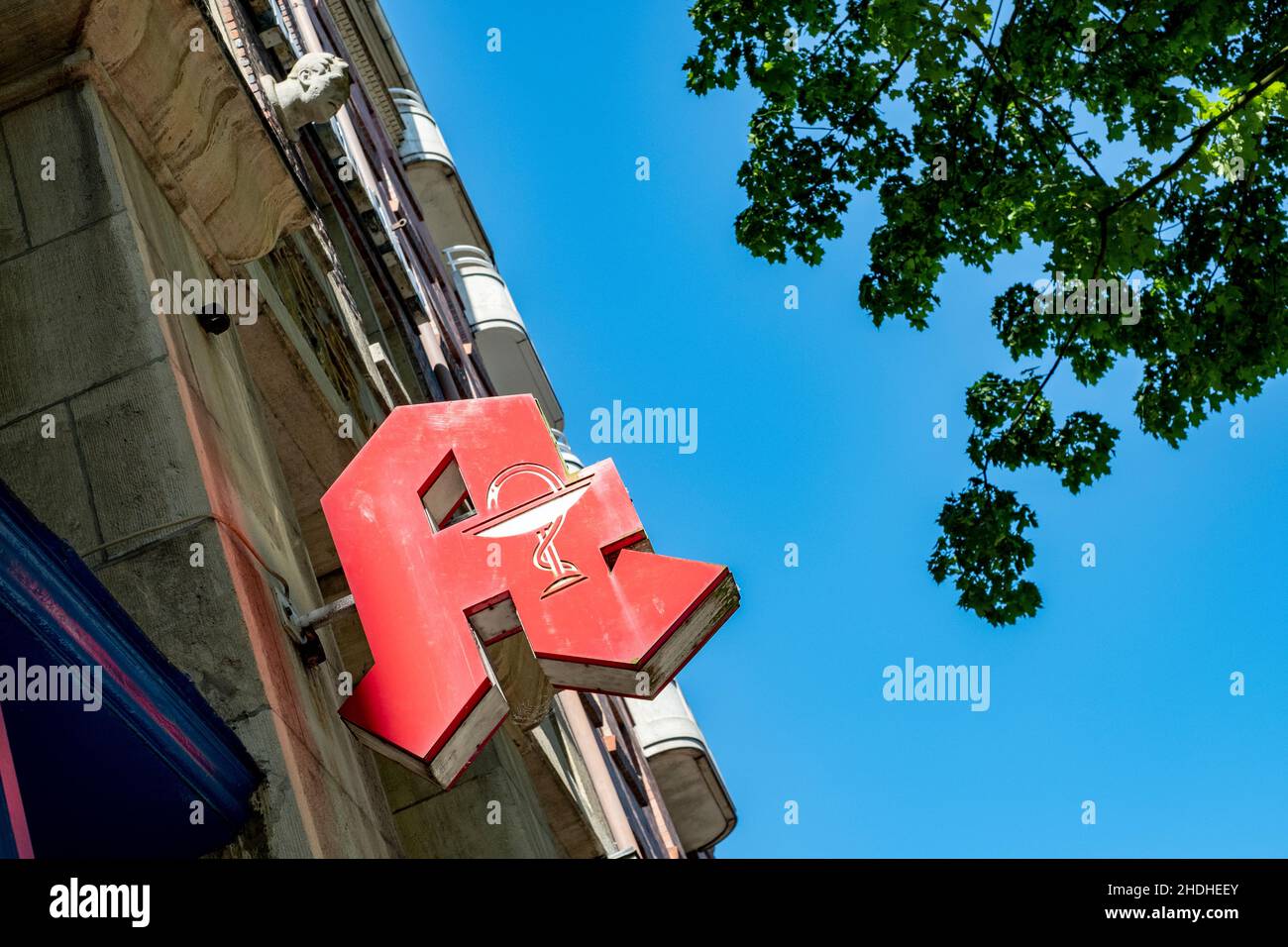 Pharmacies shield hires stock photography and images Alamy