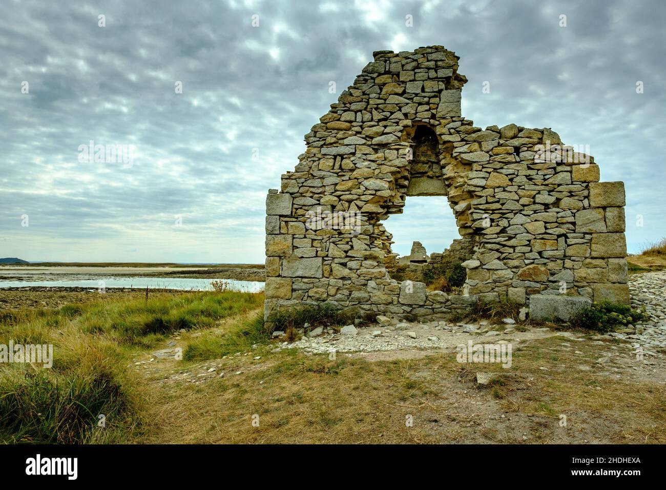 brittany, house ruin, brittanies Stock Photo Alamy