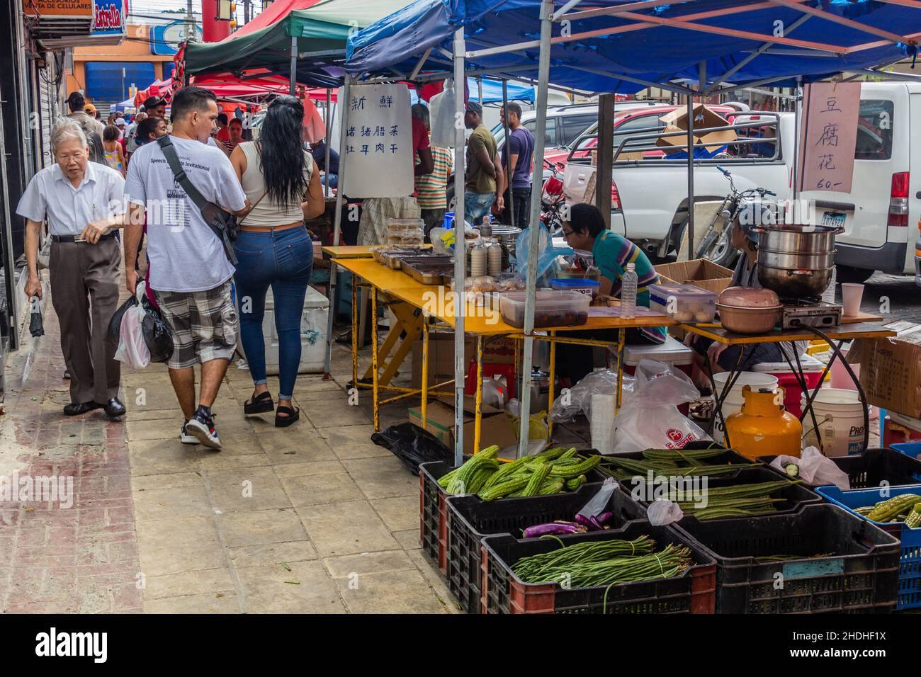 Santo domingo market hi res stock photography and images Alamy