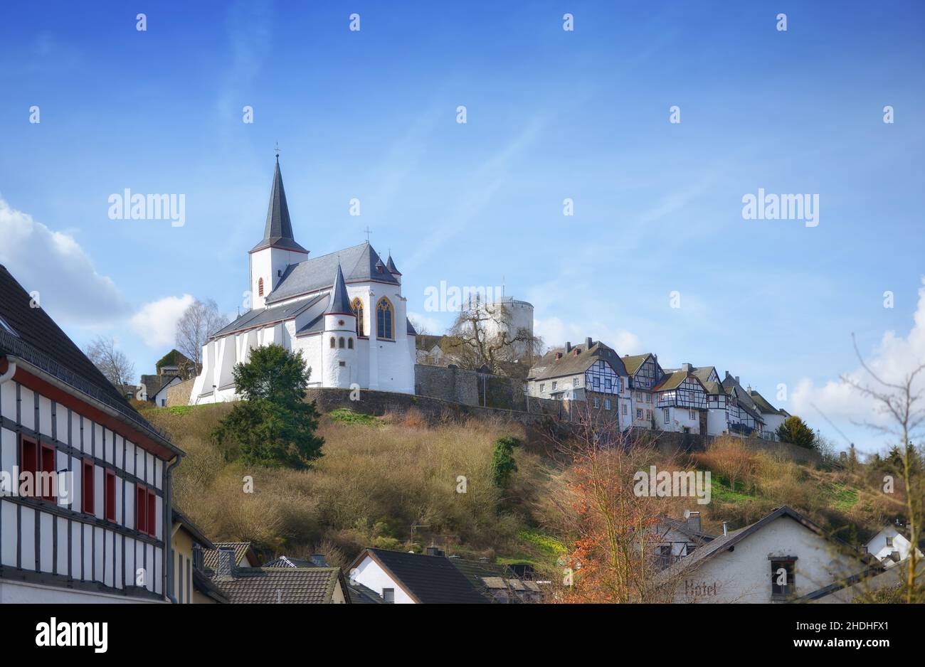 Reifferscheid castle hires stock photography and images Alamy