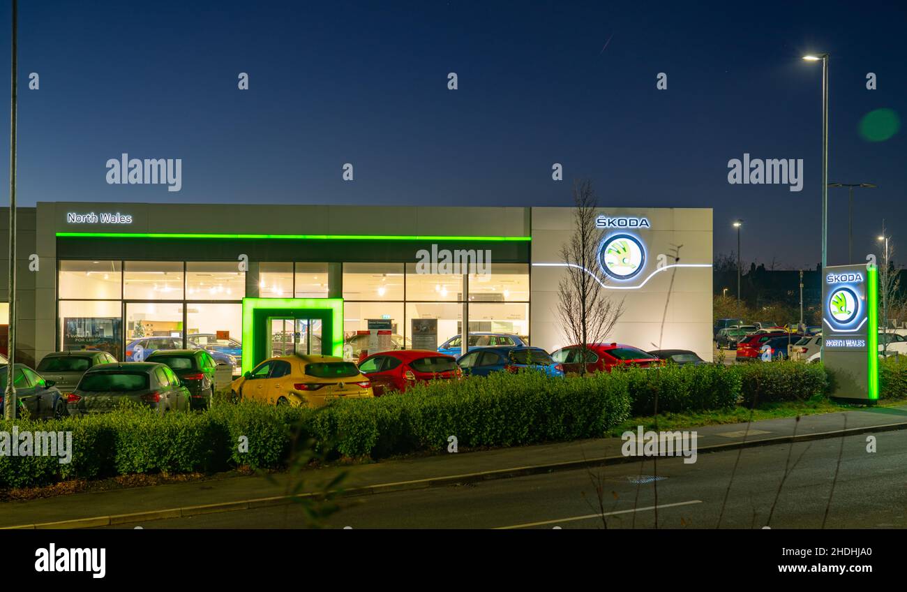 Skoda dealer hires stock photography and images Alamy