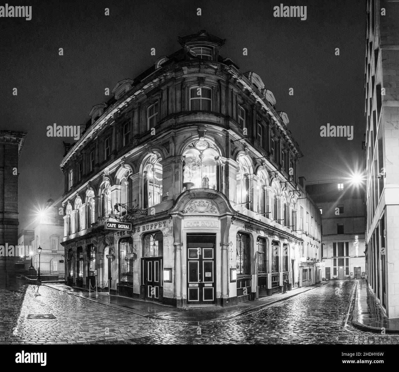 Night winter exterior view of Cafe Royal bar and restaurant in Edinburgh, Scotland, UK Stock Photo