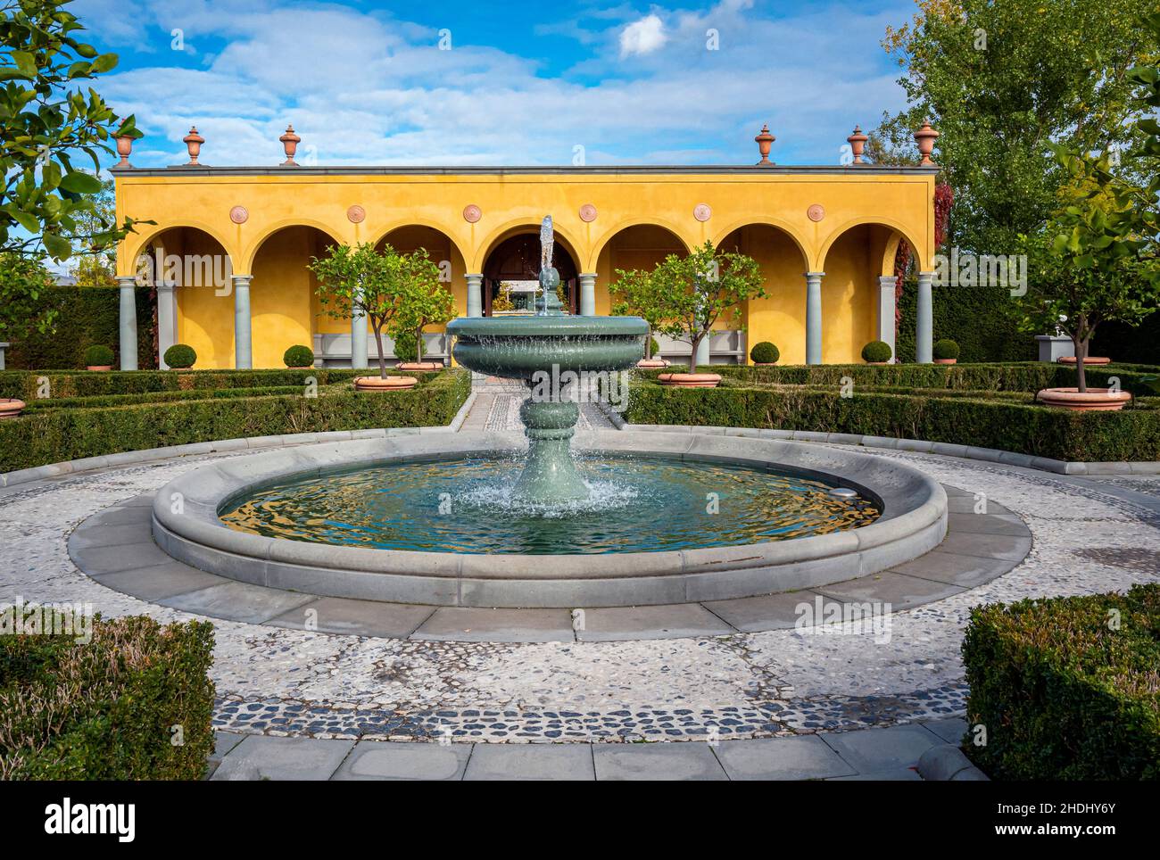 fountain, italian garden, Gardens of the World, fountains, italian gardens Stock Photo