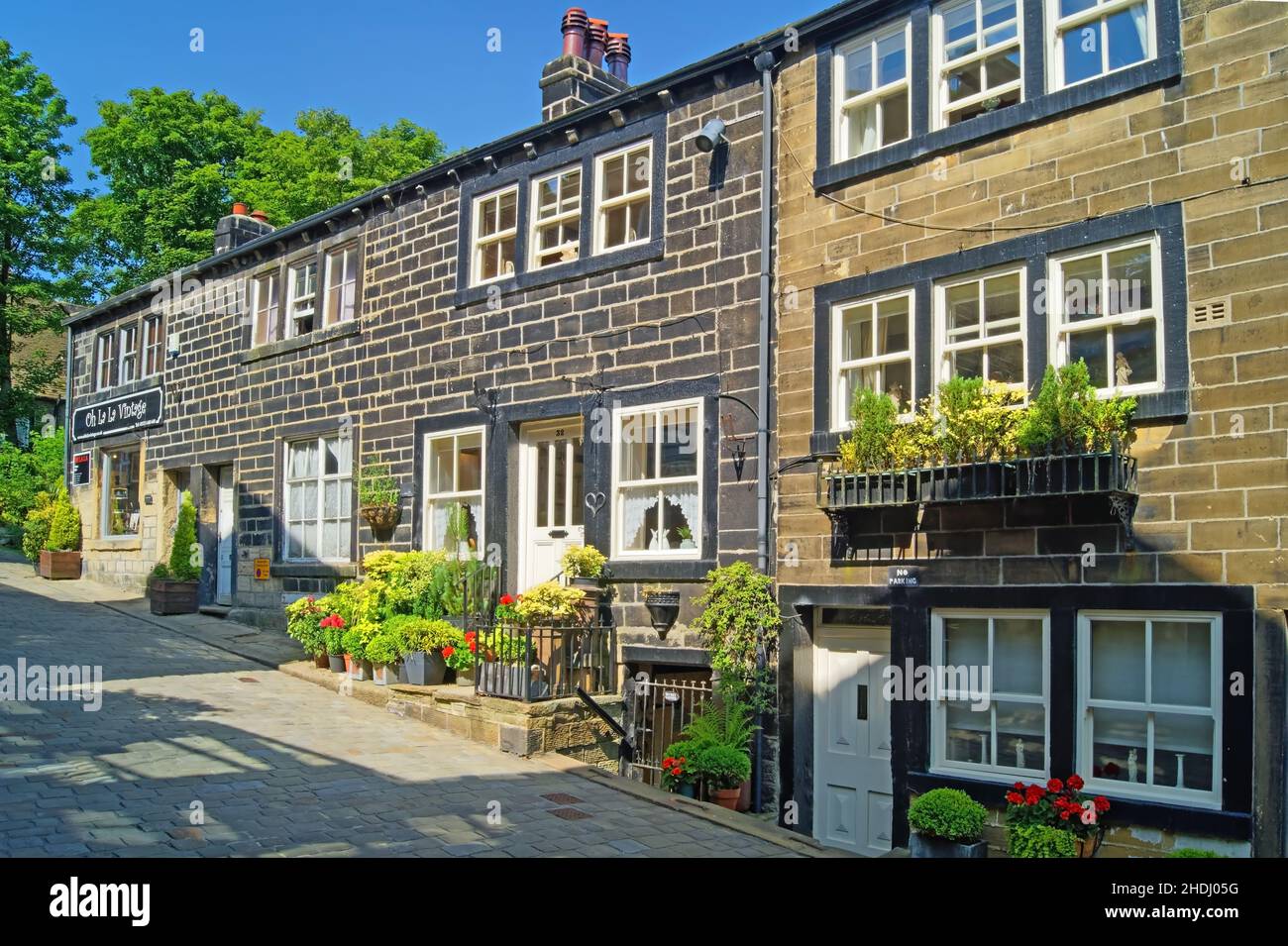 UK, West Yorkshire, Haworth, Main Street Cottages Stock Photo Alamy