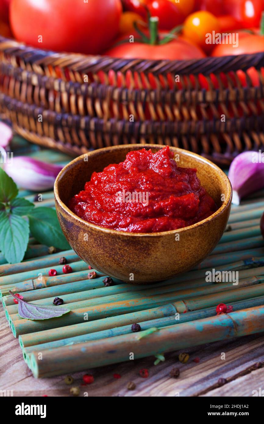ketchup, tomato paste, ketchups, tomato pastes Stock Photo Alamy