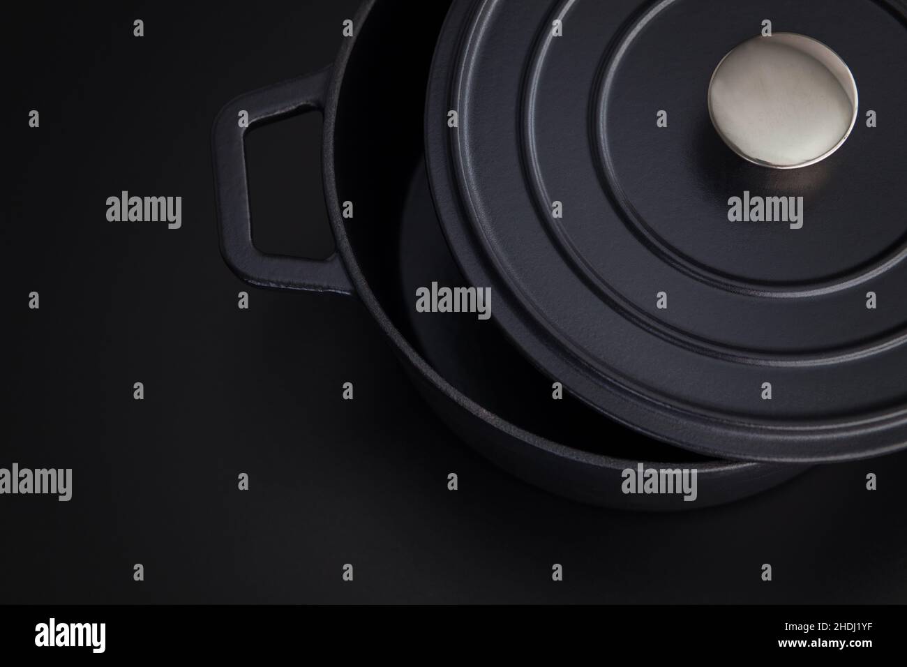 lid, cast iron, pot, lids, cast irons, pots Stock Photo Alamy