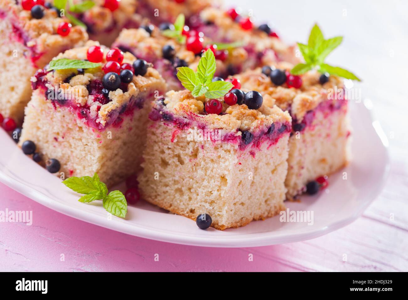berry fruit pie, berry fruit pies Stock Photo Alamy