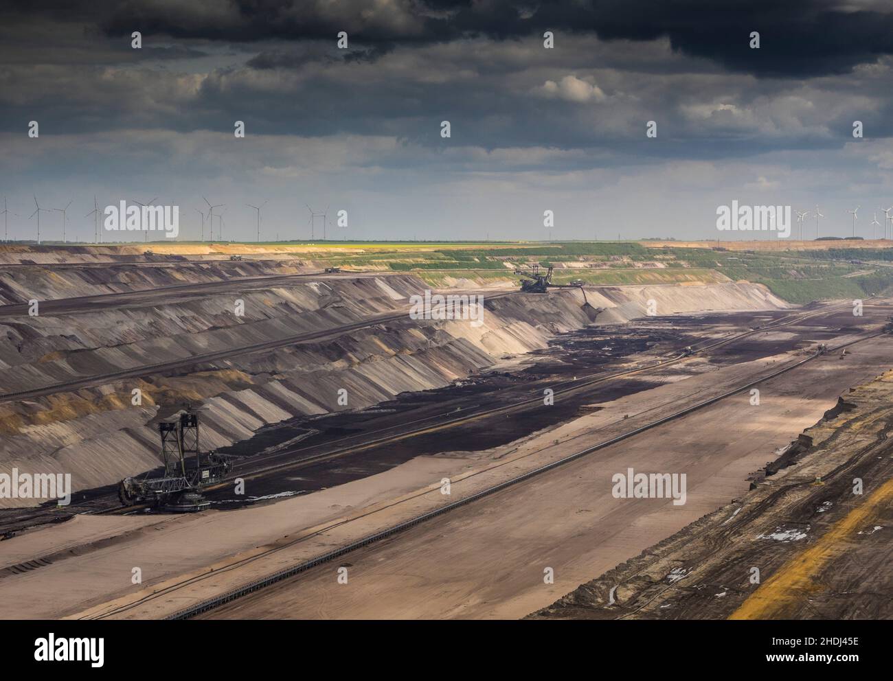 energy generation, dramatic, fossil fuel, mining, energy generations