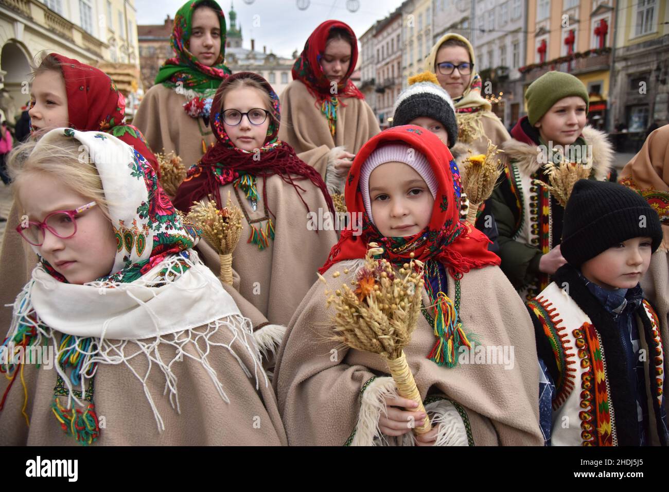 Lviv, Ukraine. 06Th Jan, 2022. Ukrainians Sing Christmas Carols As They Carry Sheaves Of Wheat In Their Hands During A Parade.ukrainian Believers Celebrate The Orthodox Christmas Day According To The Old Julian