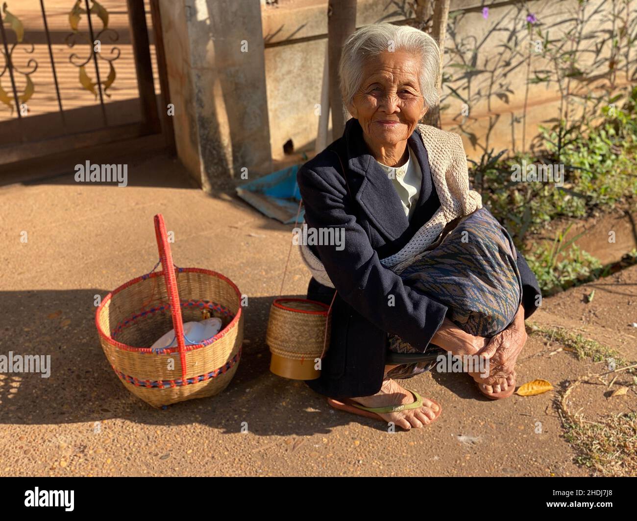 senior, asian, elderly, old, seniors, asia, asians Stock Photo - Alamy