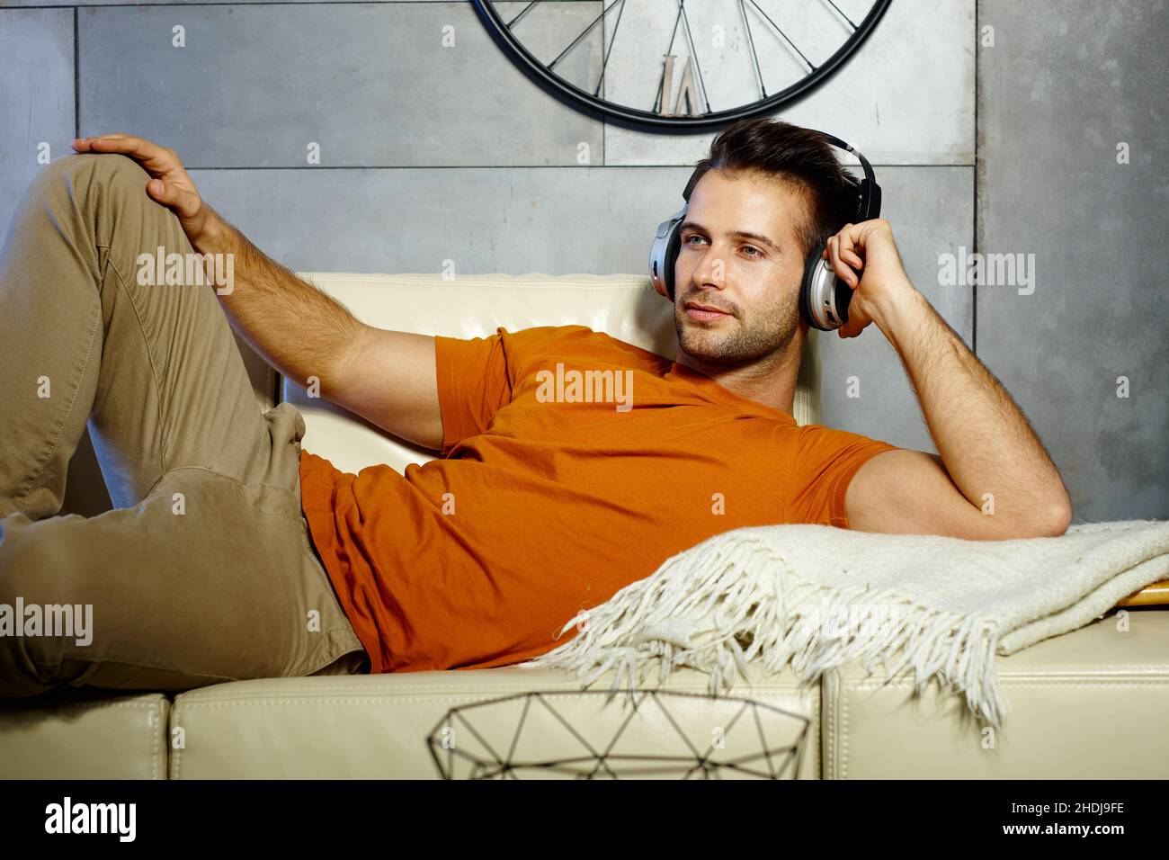 Relass Man Relax man listening music hi-res stock photography and images - Alamy