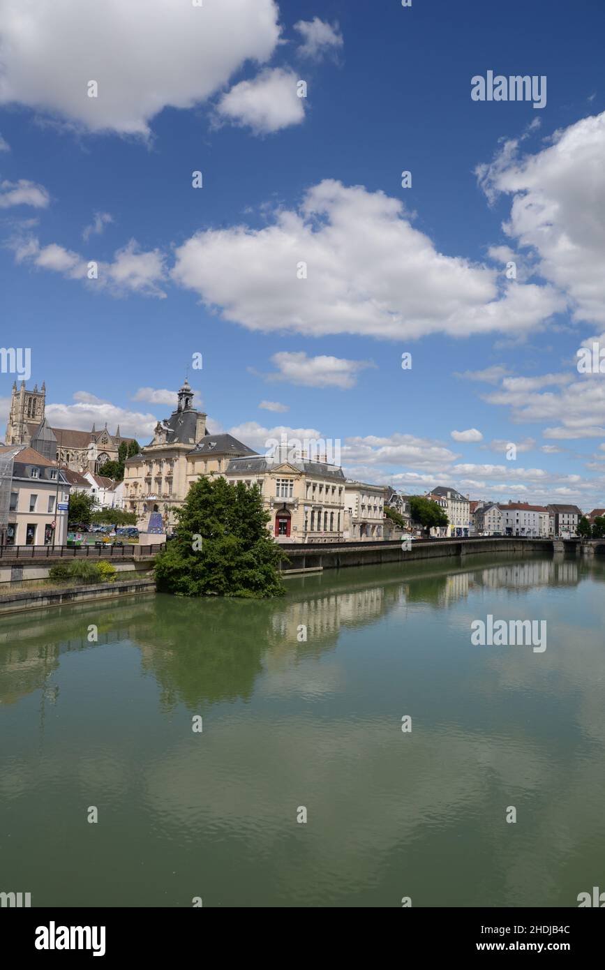 Marne Riiver marne river, meaux, marne rivers Stock Photo - Alamy