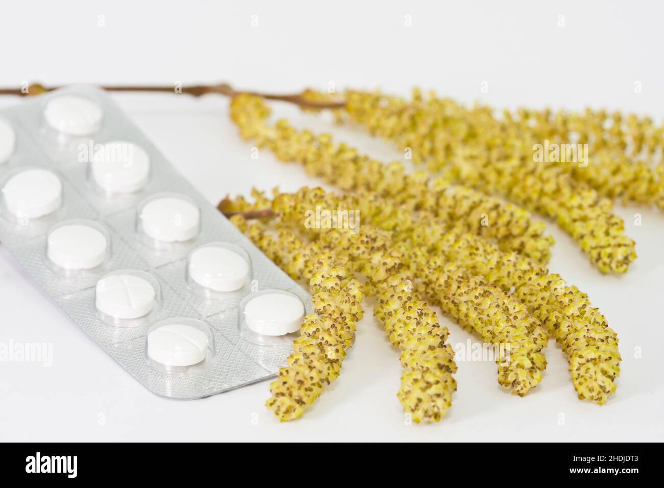hay fever, allergy tablets, hay fevers Stock Photo Alamy